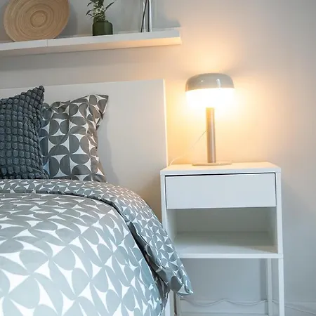 דירה Wojskowa 1 / Park *